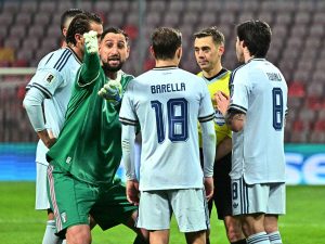 Italia se quedó fuera del Mundial ante Bosnia. Foto AFP
