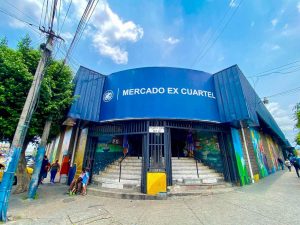 Estos serán los horarios de cierre en mercados por Semana Santa en San Salvador