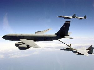 Avión cisterna de Estados Unidos se estrella en el oeste de Irak