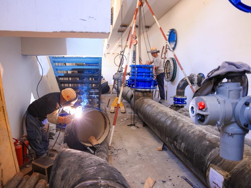 La infraestructura busca reforzar la red de agua potable en zonas densamente pobladas del Área Metropolitana de San Salvador.