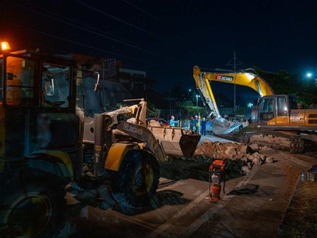 Intervención nocturna en el bulevar San Bartolo reducirá a un carril el paso vehicular frente a Maxi Despensa.