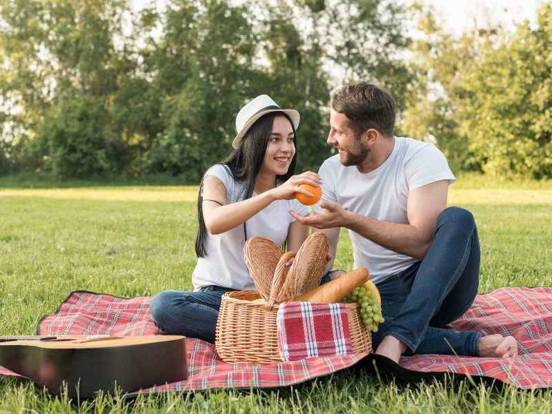 Organizá un picnic y compartí momentos especiales en familia rodeado de naturaleza.