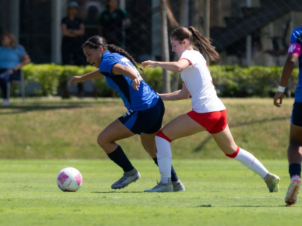 Selecta Femenina Sub-17 cayó 5-0 ante Canadá. Foto Cortesía FESFUT