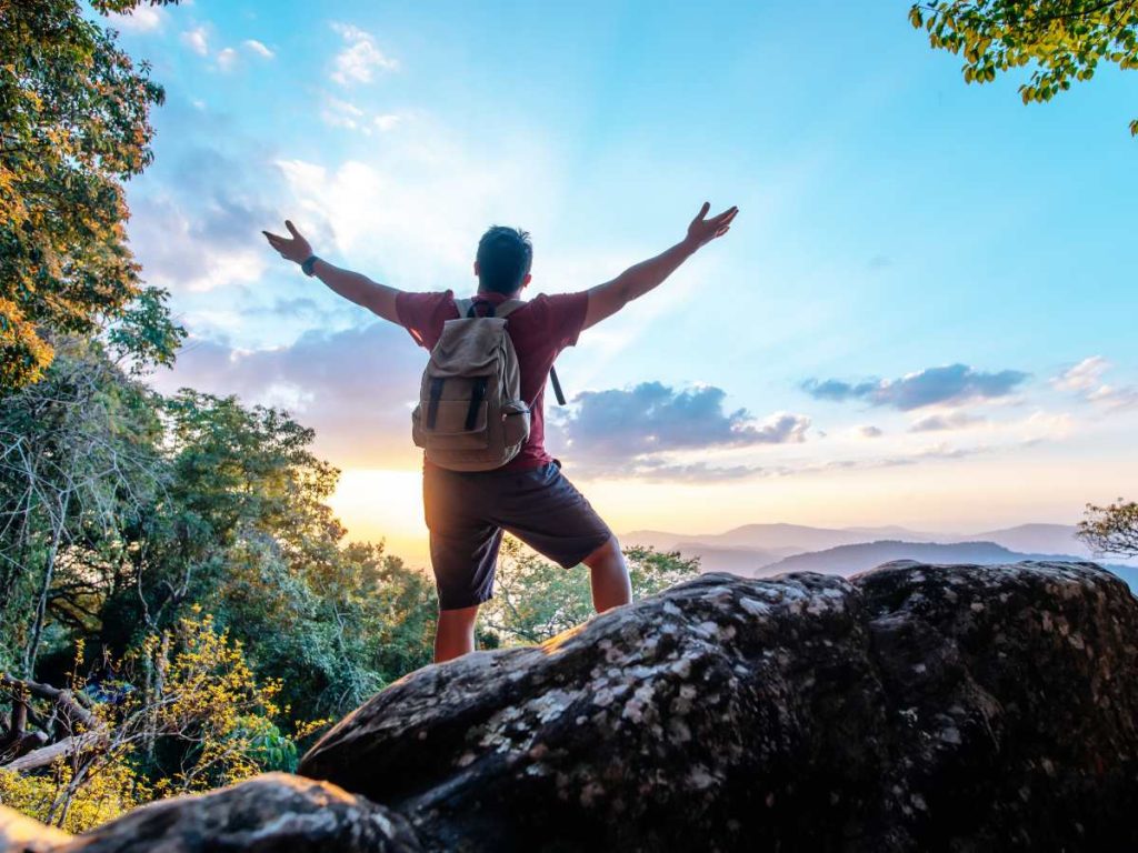 Red Cliffs Lodge Moab, en Utah, ofrece vistas impresionantes del desierto y acceso a parques nacionales, ideal para quienes buscan aventura y confort.
