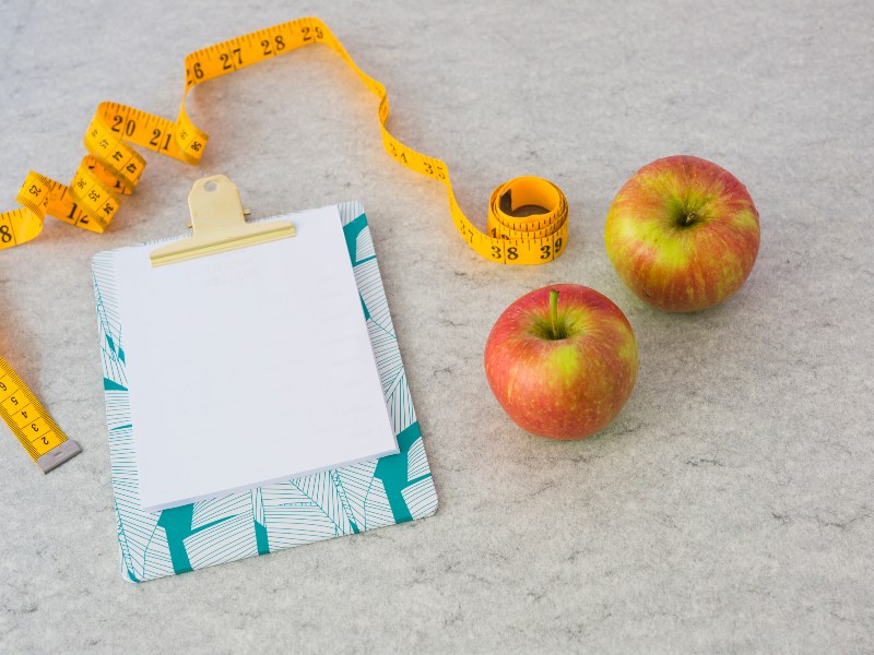 El exceso de tejido adiposo puede alterar el sistema inmunológico y favorecer el desarrollo de tumores, según estudios médicos recientes.