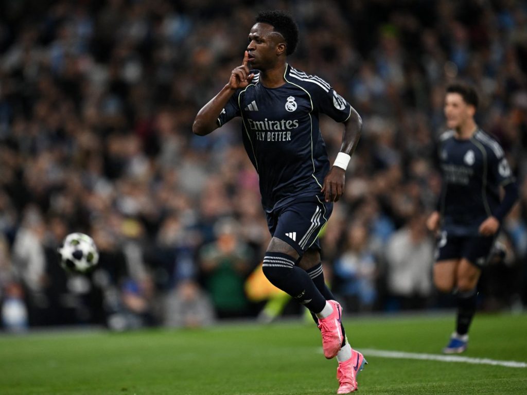 Vinicius Junior celebra gol con el Real Madrid contra el Manchester City en Champions League. Foto AFP