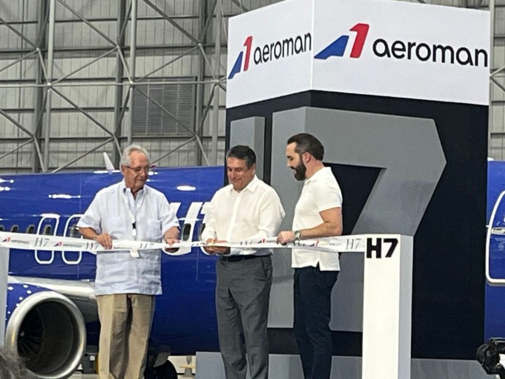 Durante la inauguración del hangar 7, asistió el presidente salvadoreño, Nayib Bukele. Foto elsalvador.com