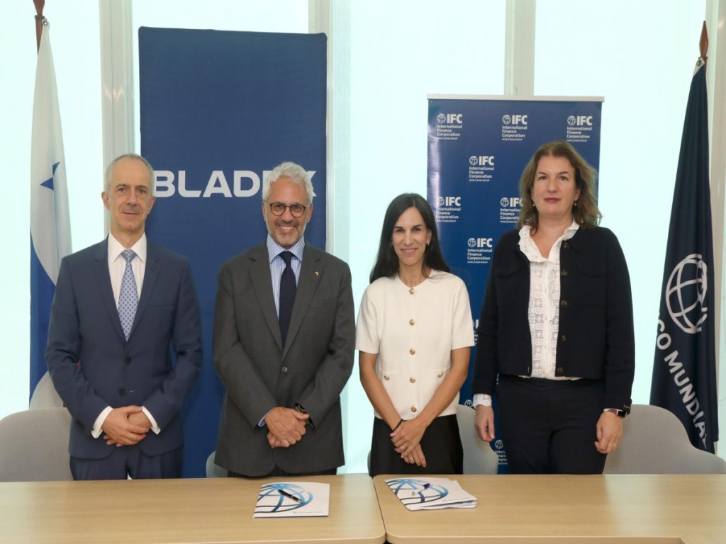 Bladex-firma-lianza con IFC para ampliar financiamiento al comercio exterior en la región