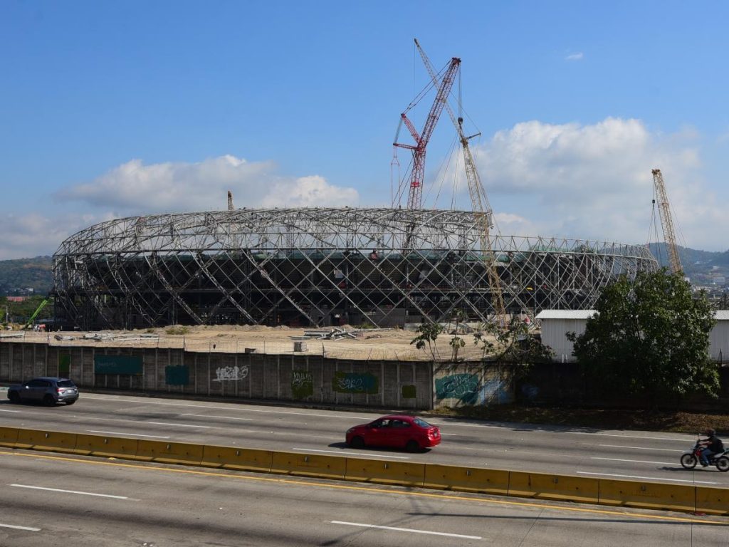 Avances del estadio nuevo de El Salvador. Foto Emerson Del Cid