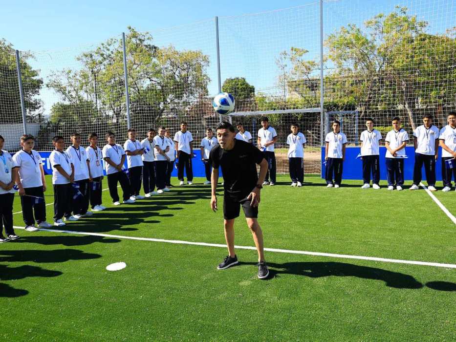 así arranca el programa FIFA Arena en territorio salvadoreño.