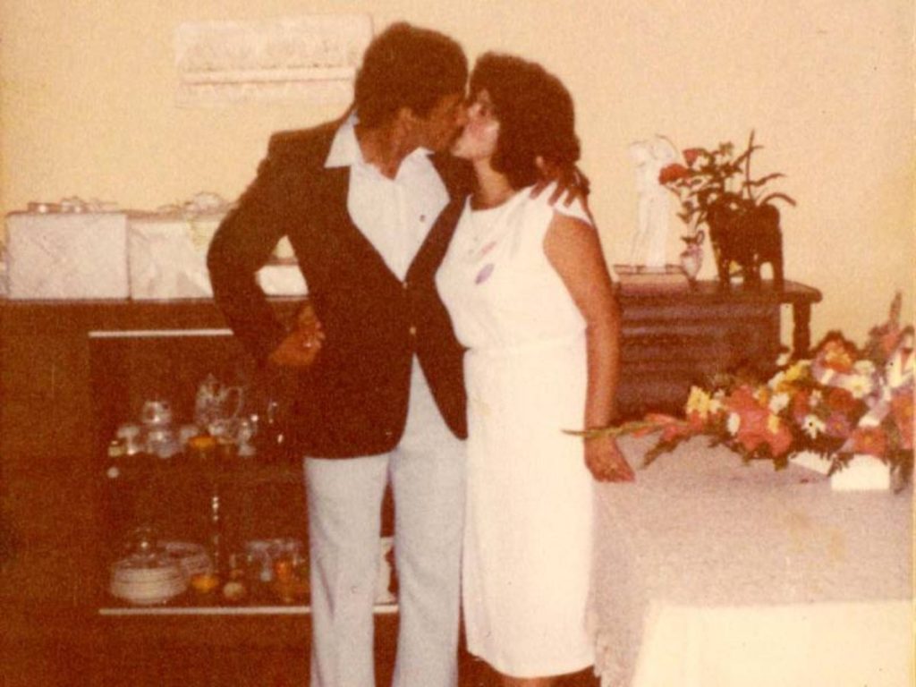 La boda civil de Nory Flores y Lotario Guerrero hace 45 años, en 1981. Foto Archivo
