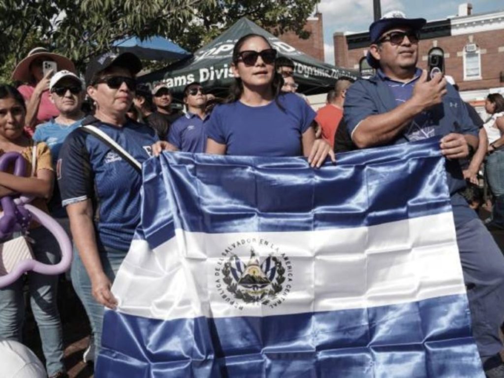 Las reformas electorales también permitirán que connacionales en el exterior aspiren a cargos de elección popular.