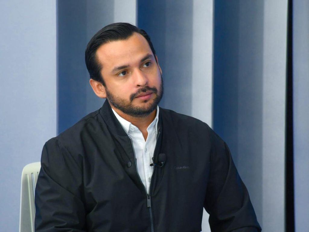 “Históricamente, el transporte colectivo había sido una especie de caja negra, donde no se sabía qué pasaba”, señaló el titular del VMT, Nelson Reyes.