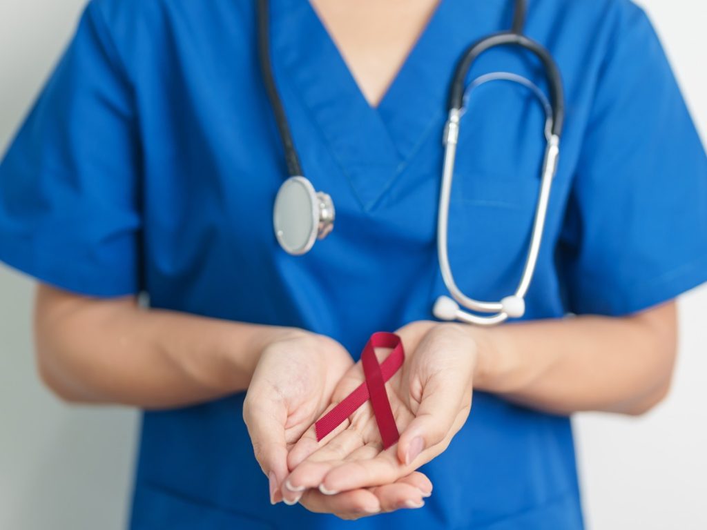 Expertos destacan que los avances en curación del VIH abren camino a terapias más accesibles y enfoques innovadores en salud.