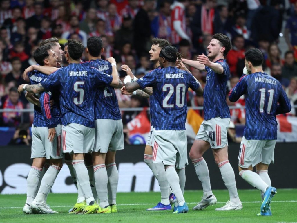El Arsenal celebra el primer gol del partido ante el Atlético de Madrid. Foto AFP