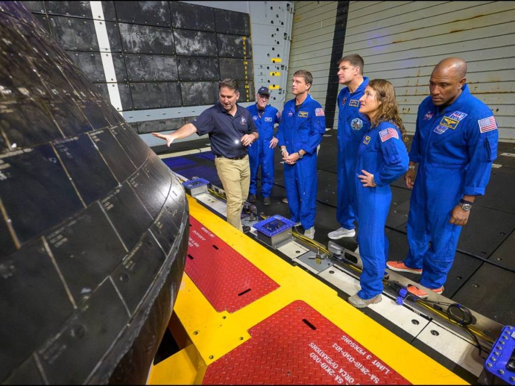 La misión, que recorrió más de 700,000 millas alrededor de la Luna, marcó el primer vuelo tripulado del programa Artemis desde 1972.