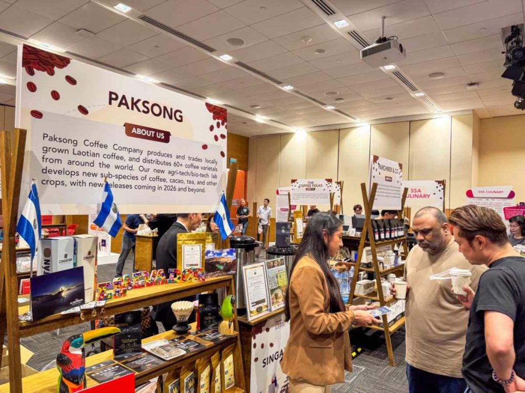 Degustaciones de café salvadoreño se realizaron durante el evento en Singapur, donde asistentes conocieron su perfil de sabor y calidad.