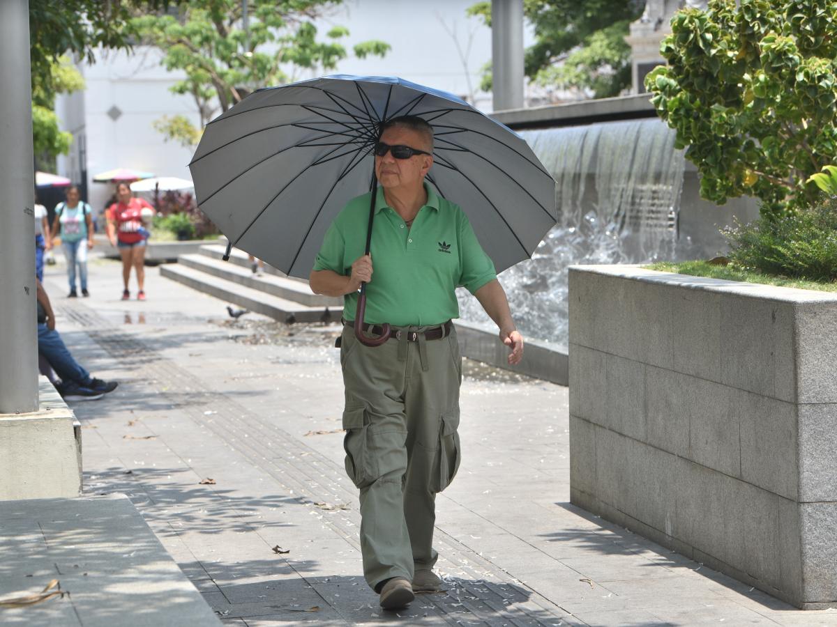 Ola de calor seguirá en El Salvador y podría superar los 40 °C