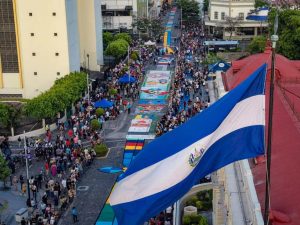 centro-historico-megaalfombra-el-salvador (4)