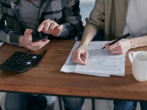 Contribuyentes en El Salvador tienen hasta el 30 de abril para presentar su declaración de renta en línea.