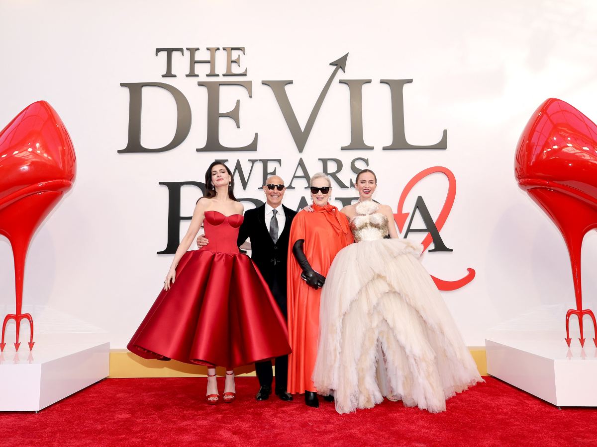 Anne Hathaway, Stanley Tucci, Meryl Streep y Emily Blunt en el estreno mundial de El diablo viste de Prada 2 en el Lincoln Center, Nueva York, el 20 de abril de 2026.