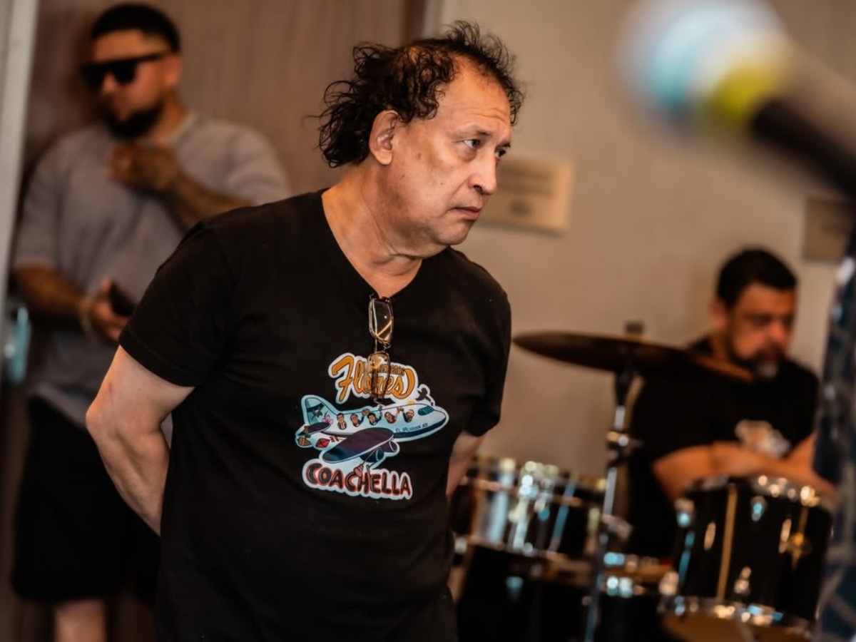 ensayo-hermanos-flores-coachella (5)