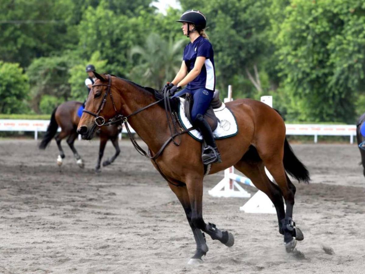 equitacion-caballos-elsalvador01