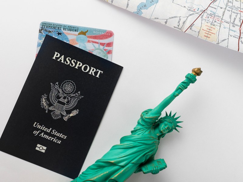 Revisar la vigencia del pasaporte es clave antes de viajar desde Estados Unidos.