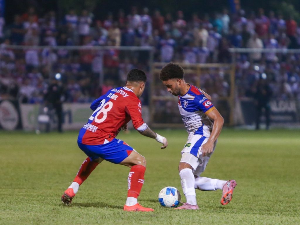 Firpo y FAS empataron en el Sergio Torres Rivera. Foto X Firpo
