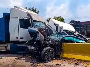 grave accidente acajutla (1)