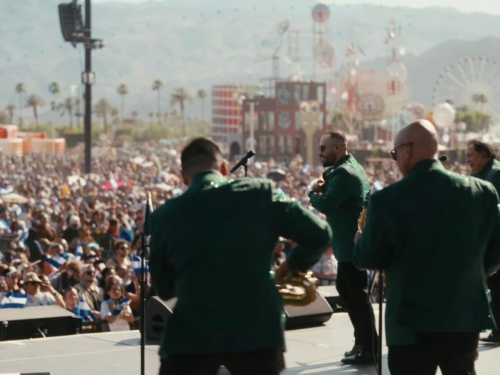 El segundo show de Los Hermanos Flores sumó sorpresas, colaboraciones y un bloque musical enfocado en la migración latinoamericana. 