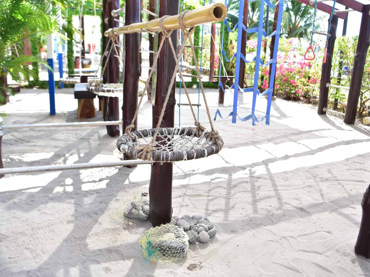 jungle-gym-mizata-lapaz06