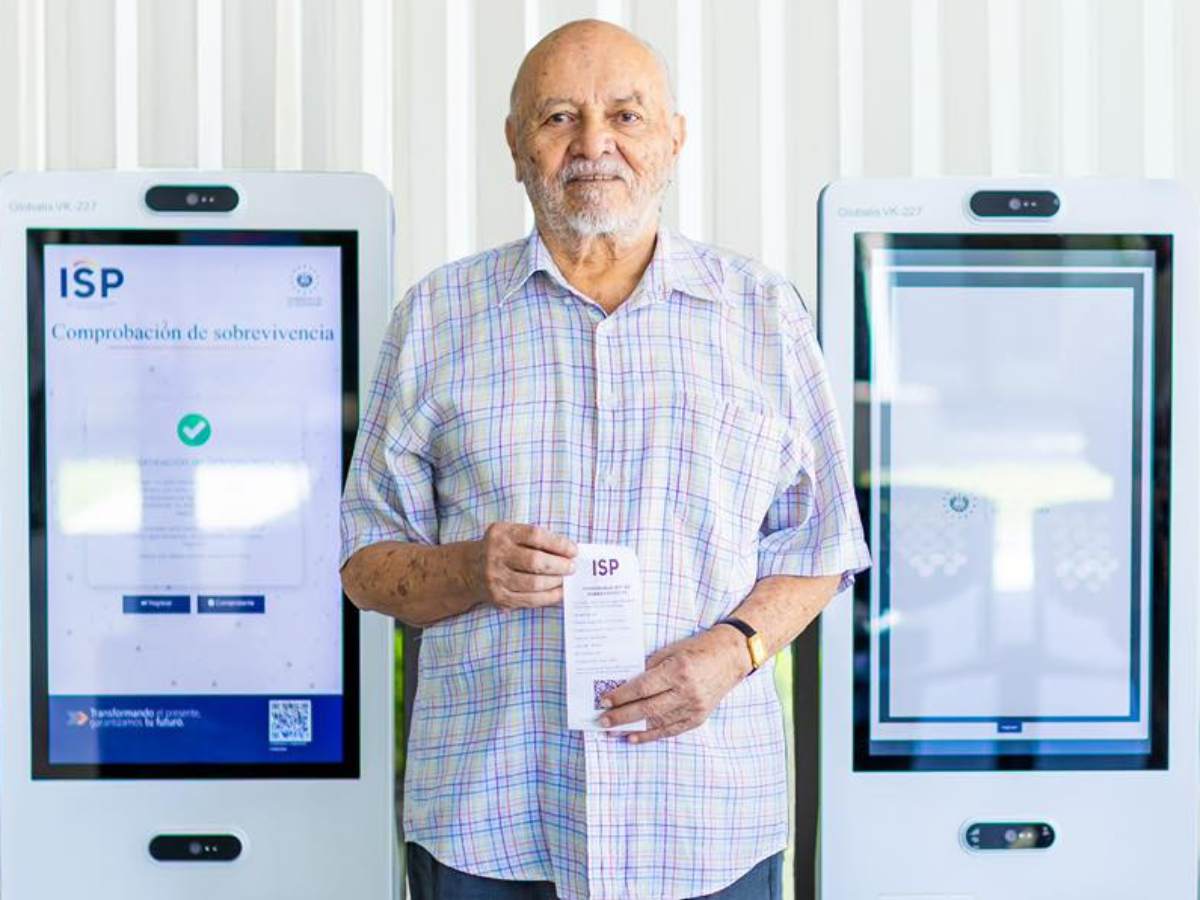 Los kioscos digitales del ISP permiten a los pensionados realizar su comprobación de sobrevivencia en pocos minutos,