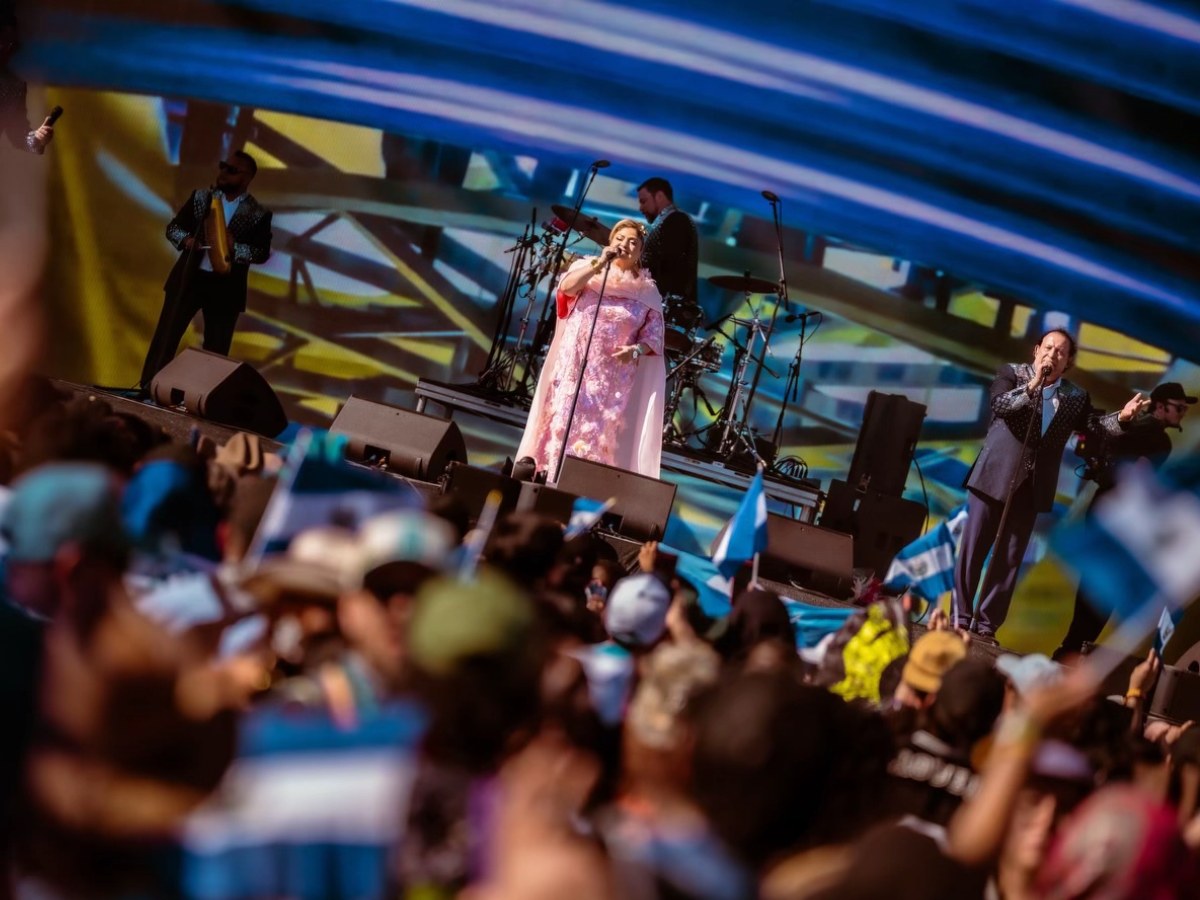 los-hermanos-flores-segundo-show-coachella