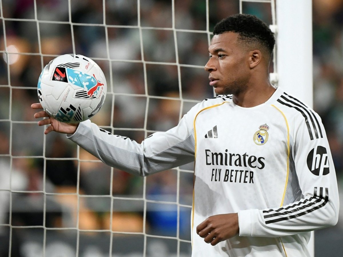 Kylian Mbappé es duda para el clásico. Foto AFP