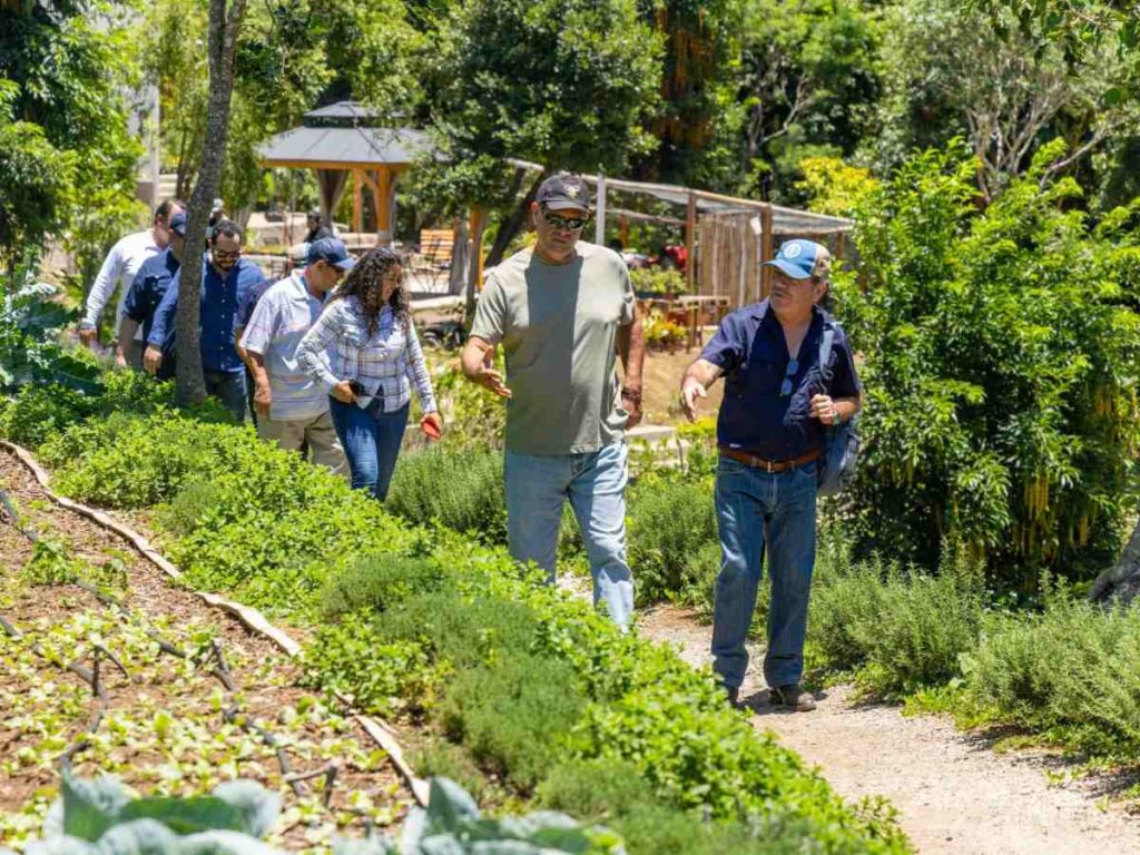 Autoridades anunciaron la iniciativa que busca transformar el sistema agrícola con prácticas sostenibles.