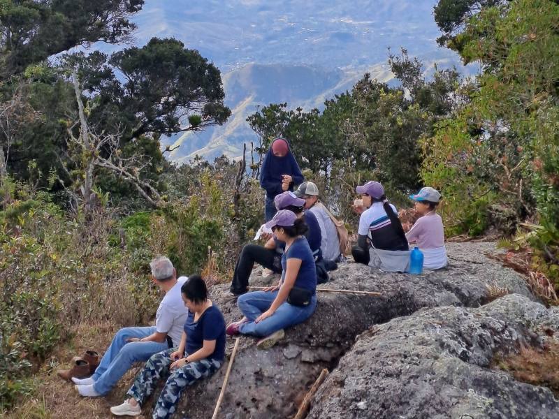 Senderismo y naturaleza se combinan en los recorridos del Parque Geoturístico El Limo. Foto: cortesía