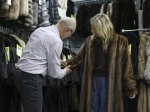 piel-animal-abrigos-sueter-venta-moda-tendencias