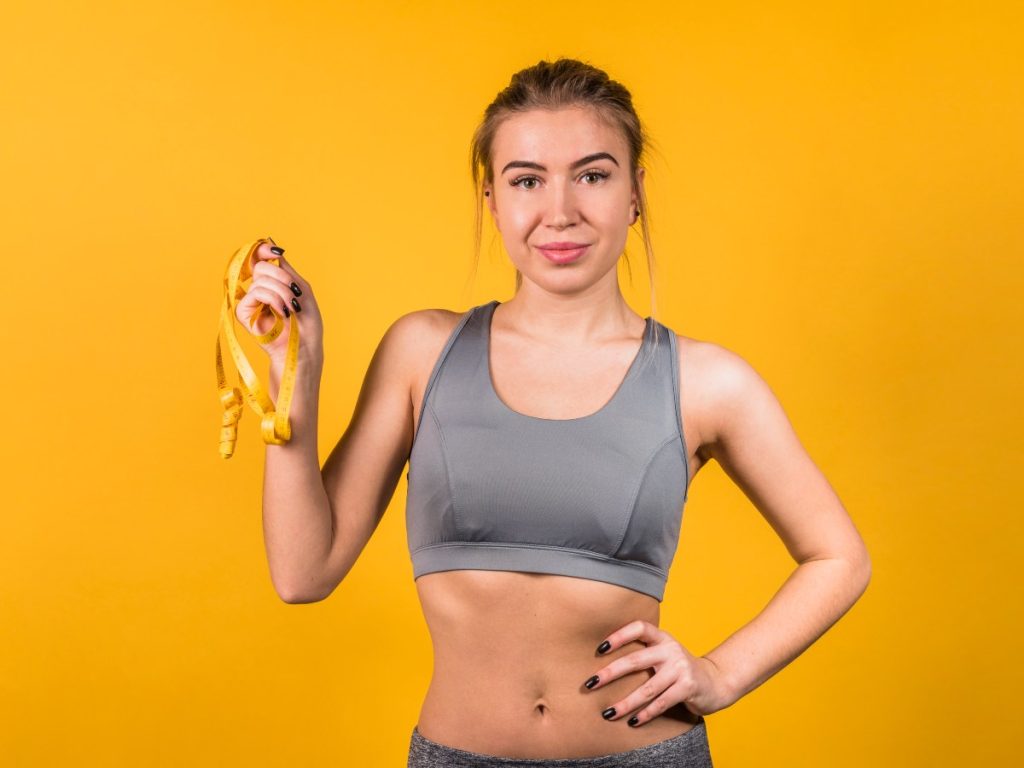 Estudios clínicos muestran que Foundayo puede ayudar a perder más de 12 kilos, aunque con posibles riesgos para la salud.