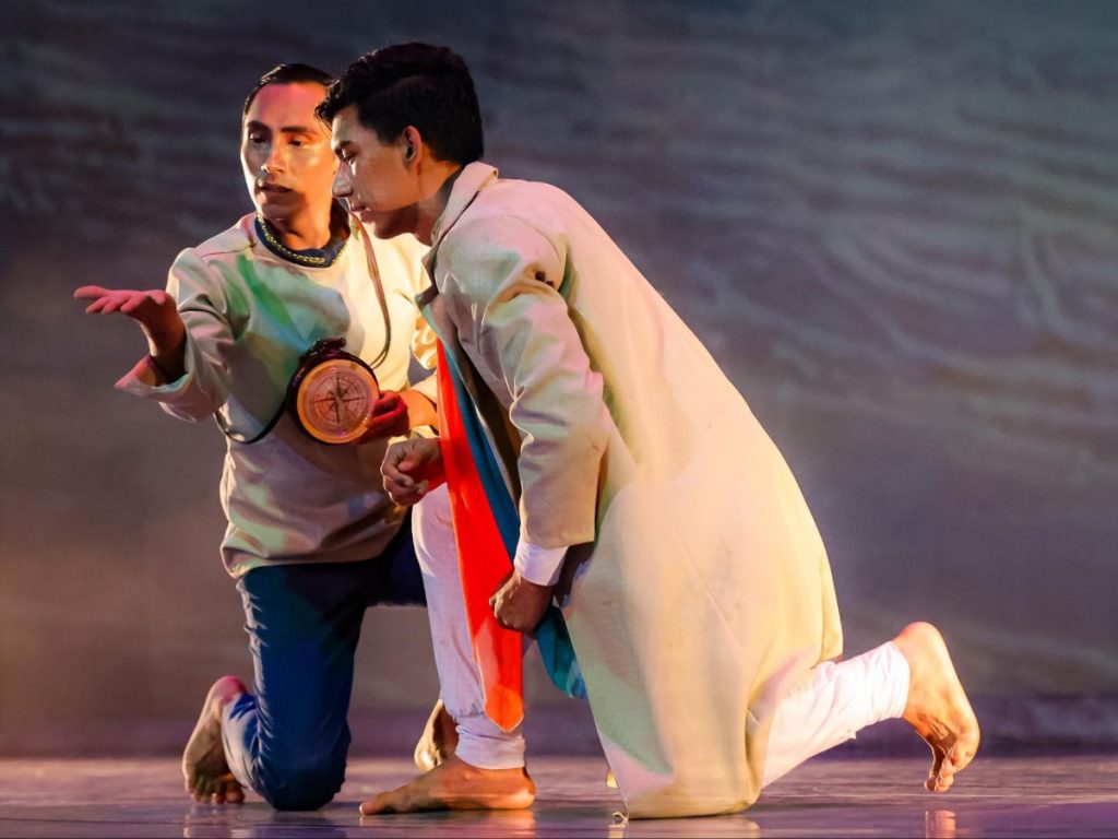 El espectáculo propone una reflexión sobre la vida adulta a través de la mirada sensible del Principito.