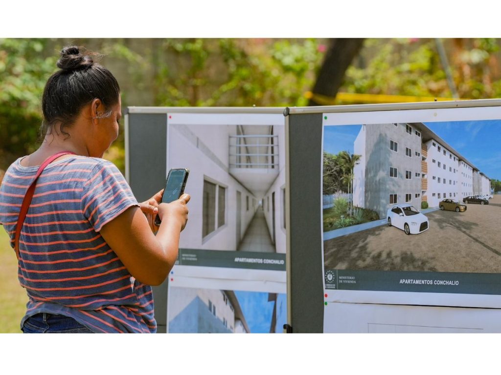 Este lunes inició la construcción del proyecto habitacional Conchalío en La Libertad Costa, donde se edificarán 180 apartamentos para familias de comunidades vulnerables a inundaciones como Chilama 1, Chilama 2 y Río Mar.