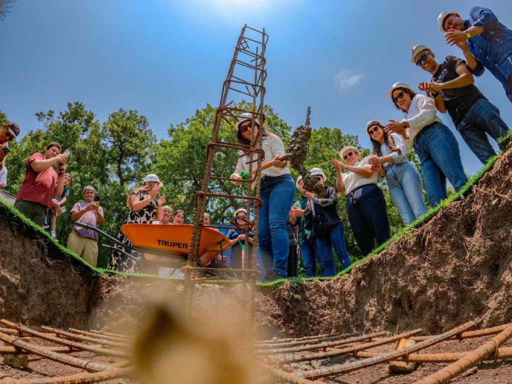 Las viviendas estarán distribuidas en cuatro edificios de cuatro niveles e incluirán servicios básicos e infraestructura complementaria. La inversión estimada es de $10 millones. Foto Secretaría de Prensa