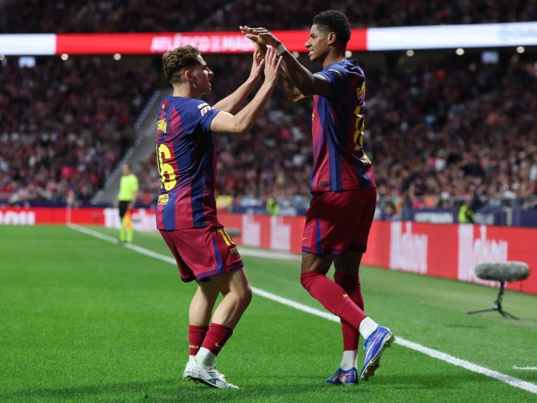 Barcelona gana 2-1 al Atlético y se distancia en 7 puntos del Real Madrid