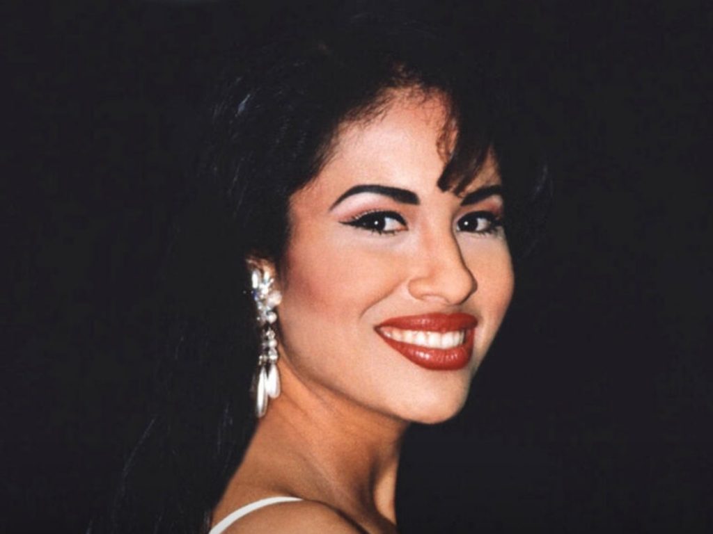 selena-quintanilla-música-entretenimiento-trayectoria-cantante-México