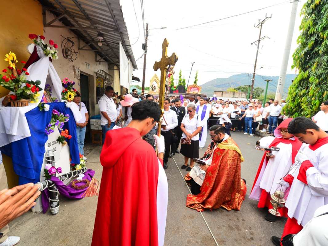 semana-santa-centro-san-salvador (1)
