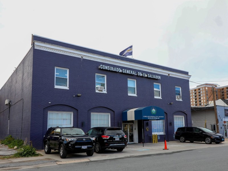 Consulados en Estados Unidos sirven como punto de acceso a servicios clave.