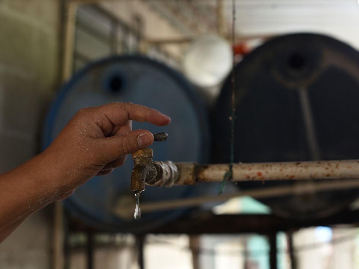 ANDA advirtió sobre una suspensión temporal del servicio de agua potable en San Salvador Centro por mantenimiento eléctrico programado.