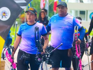 Paola Corado y Roberto Hernández se imponen en equipo mixto y suben a lo más alto del podio continental.