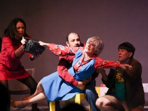 El elenco de TOC TOC da vida a una comedia que explora la salud mental desde el humor.