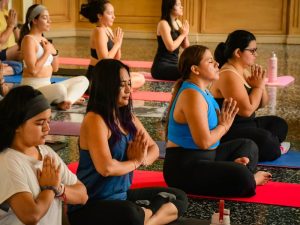 yoga-ex-casa-presidencial